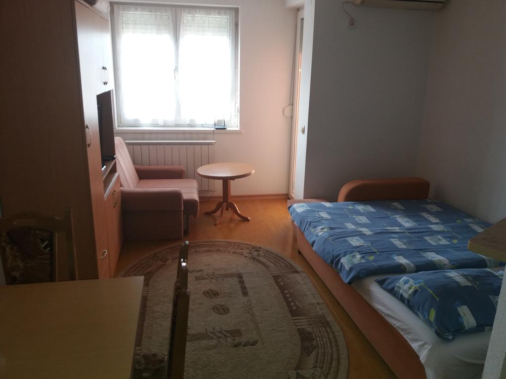 Renome Apartmani Banja Koviljaca Exterior photo